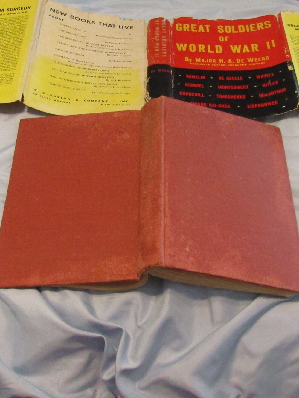 Signed 1st GREAT SOLDIERS OF WWII Major De Weerd to Colonel Pritchett Maps Pics